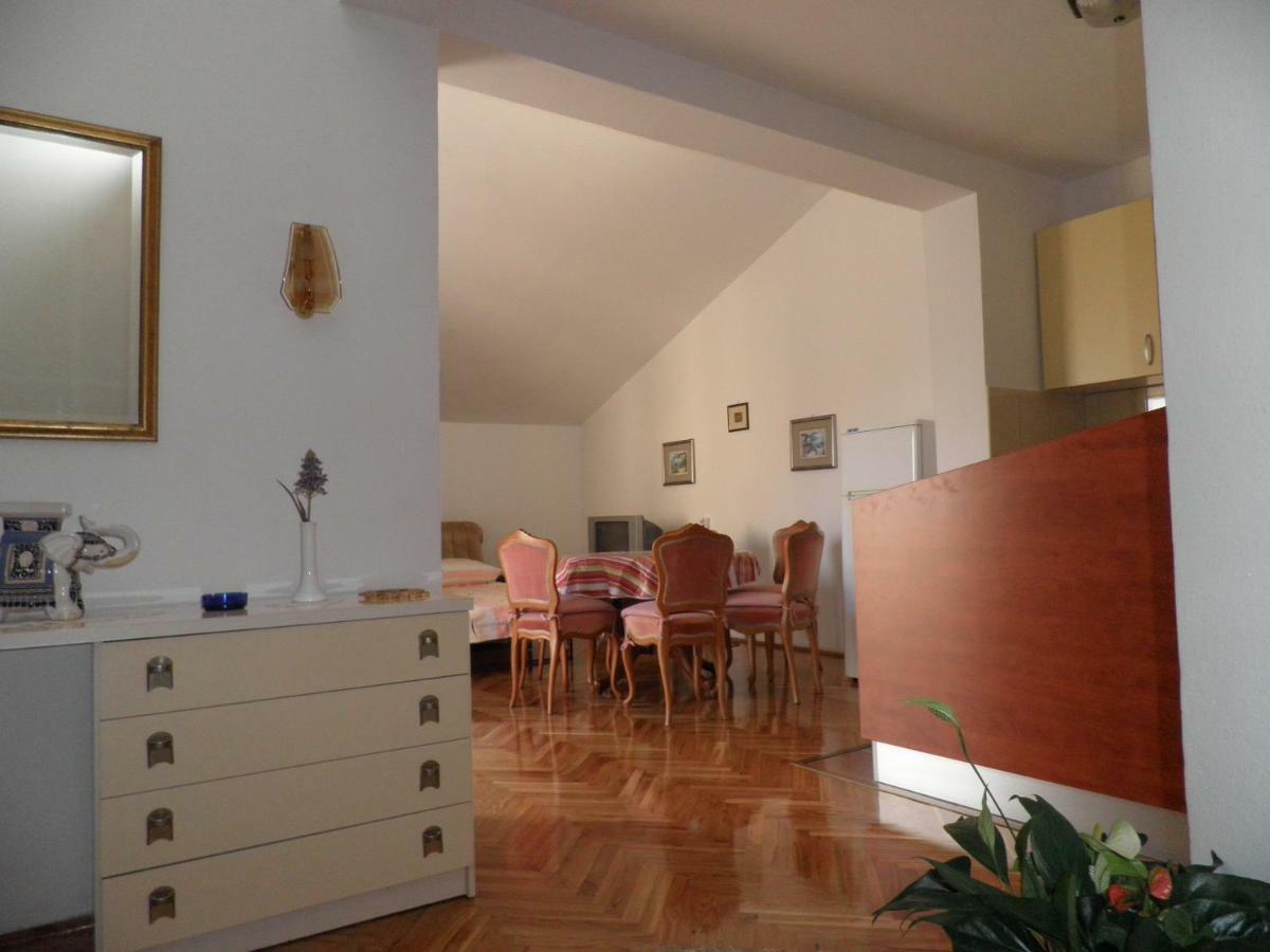 Artneo Apartmani 诺瓦利娅 外观 照片